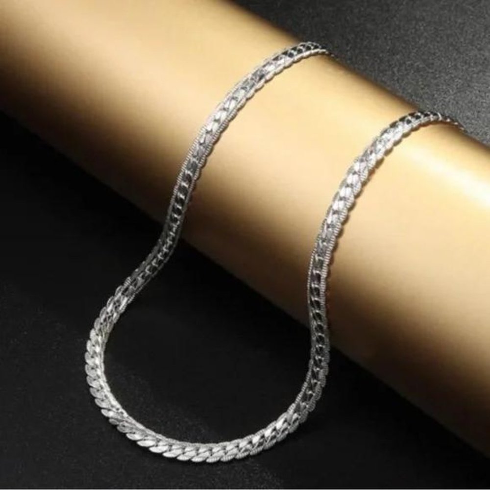 “18” NEW 925 STERLING SILVER SNAKE CHAIN NECKLACE, NICE NECKLACE, CUTE NECKLACE - Picture 3 of 5